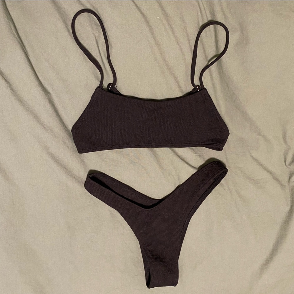 Thong bikini